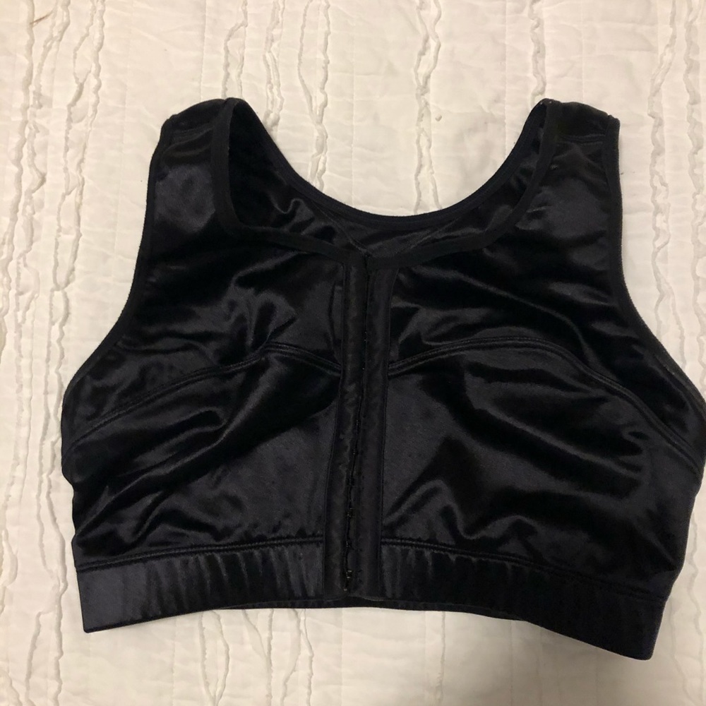 Enell sports bra